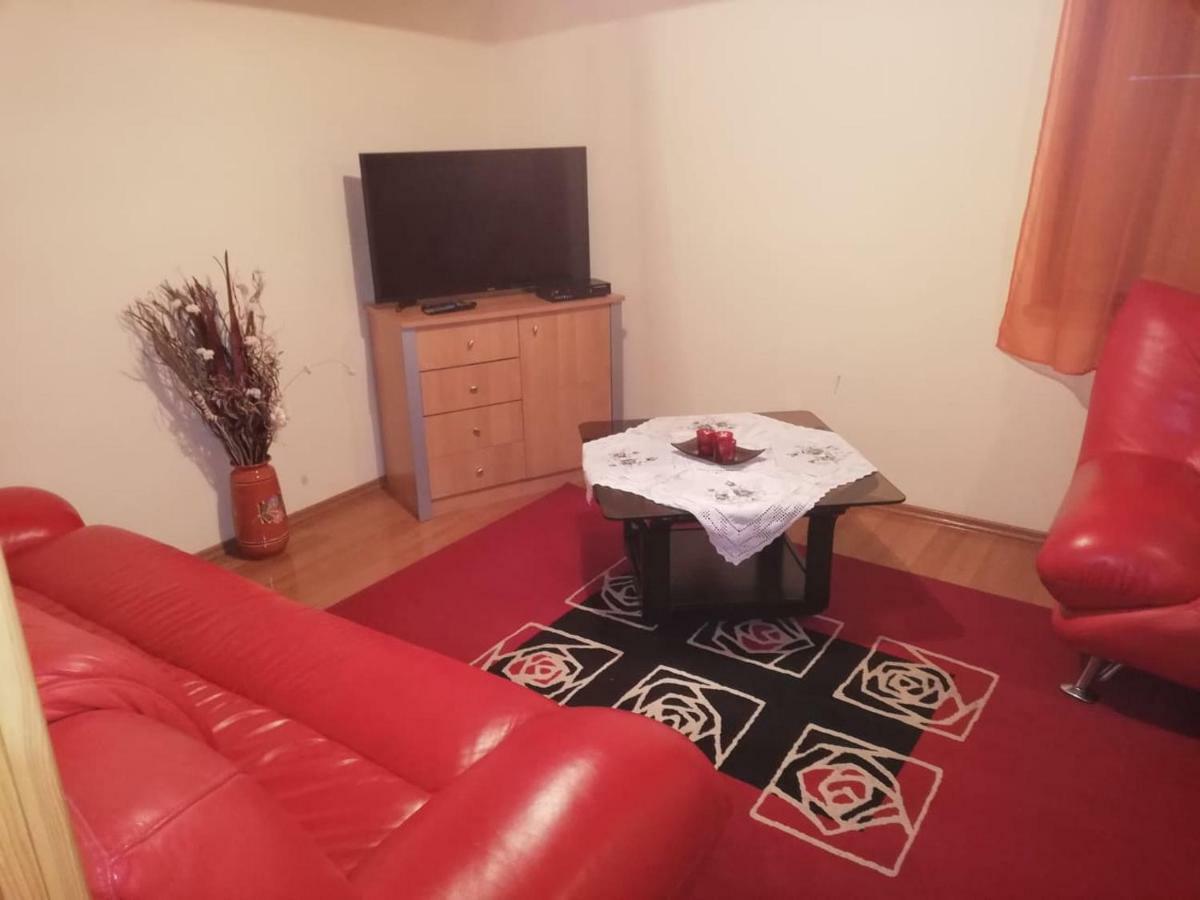 Vila Gitta Nyaralohaz Gyomaendrőd Exteriér fotografie